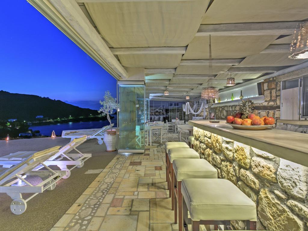 Eirini Luxury Hotel Villas Grikos Bay  Buitenkant foto