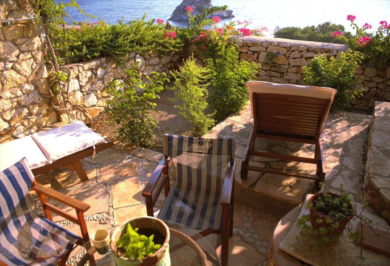 Eirini Luxury Hotel Villas Grikos Bay  Buitenkant foto